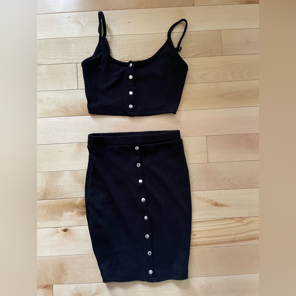 FASHION NOVA| XS Matching Tank/Skirt Set